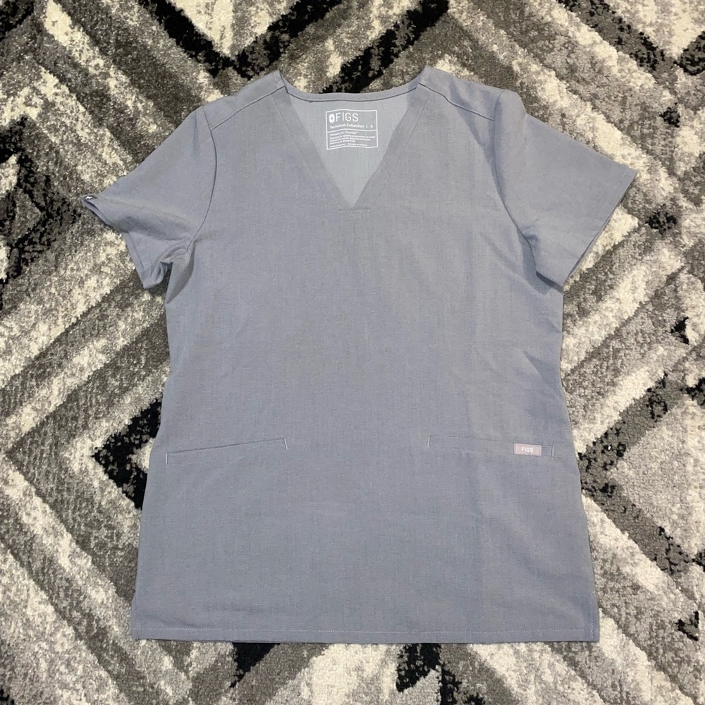 Figs Top Space Grey